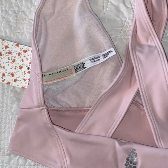 Free People Movement Gidget Sport Bra Size XS - Picture 4 of 4